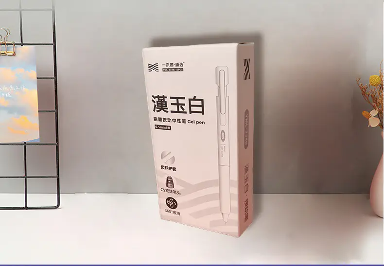Black Fountain Pen White Cardboard Box